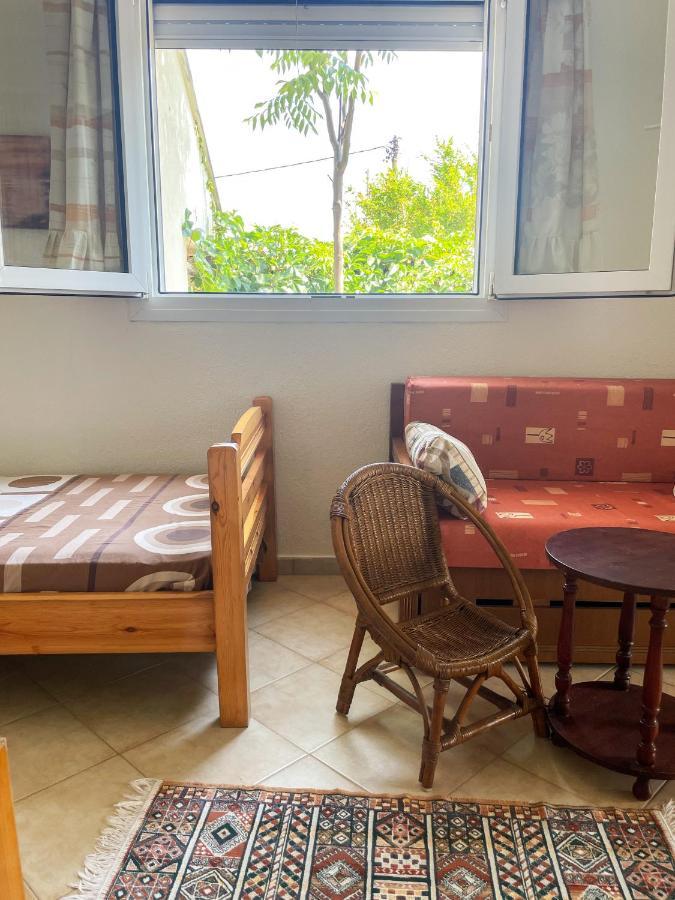 Casa Lia-Beach Front Villa Nea Kallikrateia Esterno foto